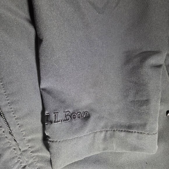 L.L.Bean Womens XL Black Hooded Jacket Polyester Spandex Lightweight Zip Closure - Picture 3 of 7
